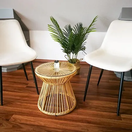 Flair Stadtoase I Private Sauna & Whirlpool I Balkon I 2x Parken I Kaffee I Highspeed Wlan I Lägenhet *