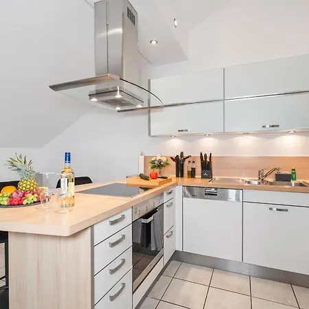 Apartment Stadtoase Mit Flair - Whirlpool, Balkon, 2xparkplaetze, Highspeed Wlan