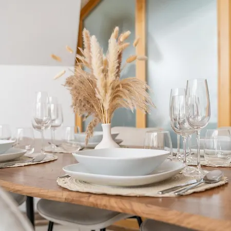 Stadtoase Mit Flair - Whirlpool, Balkon, 2xparkplaetze, Highspeed Wlan * Fulda