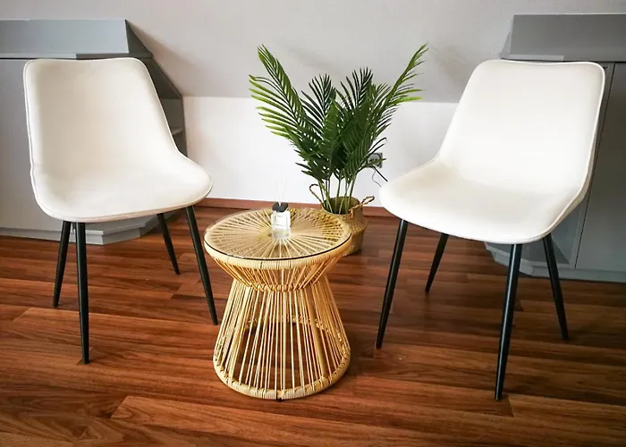 Flair Stadtoase I Private Sauna & Whirlpool I Balkon I 2x Parken I Kaffee I Highspeed Wlan I Apartman *