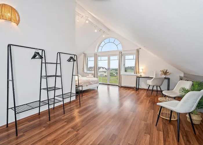 Apartman Flair Stadtoase I Private Sauna & Whirlpool I Balkon I 2x Parken I Kaffee I Highspeed Wlan I *