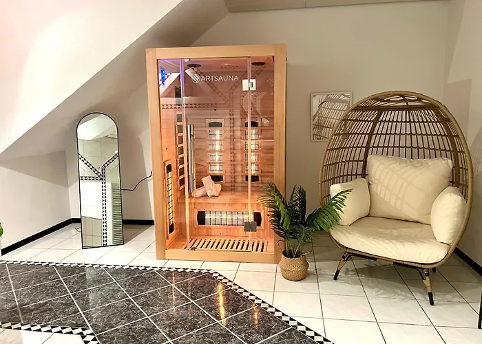 Apartman Flair Stadtoase I Private Sauna & Whirlpool I Balkon I 2x Parken I Kaffee I Highspeed Wlan I